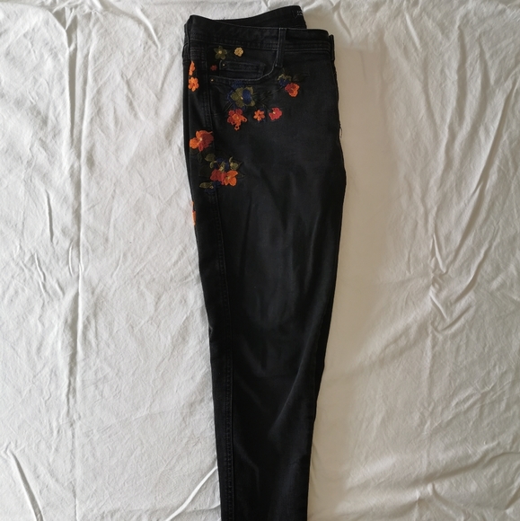 Embroidered Black Wash Boho Vintage Denim - Picture 4 of 7
